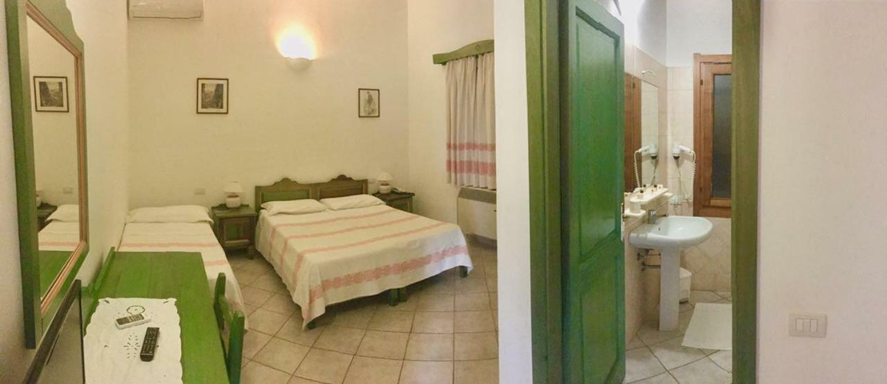 Sant Efisio Hotel Lotzorai Luaran gambar